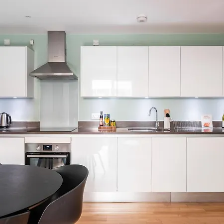 Native Victoria Apartment London Exterior photo