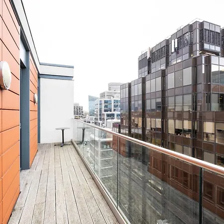 Native Victoria Apartment London Exterior photo